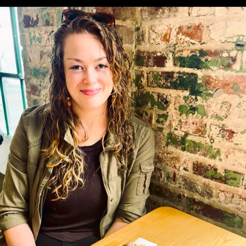 Meet your Posher, Lauren
